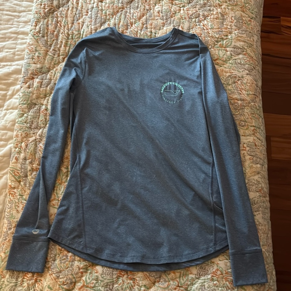 Vineyard Vines long sleeve performance top